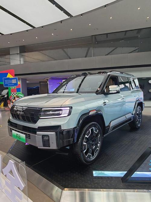 深圳30比亚迪方程豹硬派越野的爆款，英菲尼迪35周年与你共成长